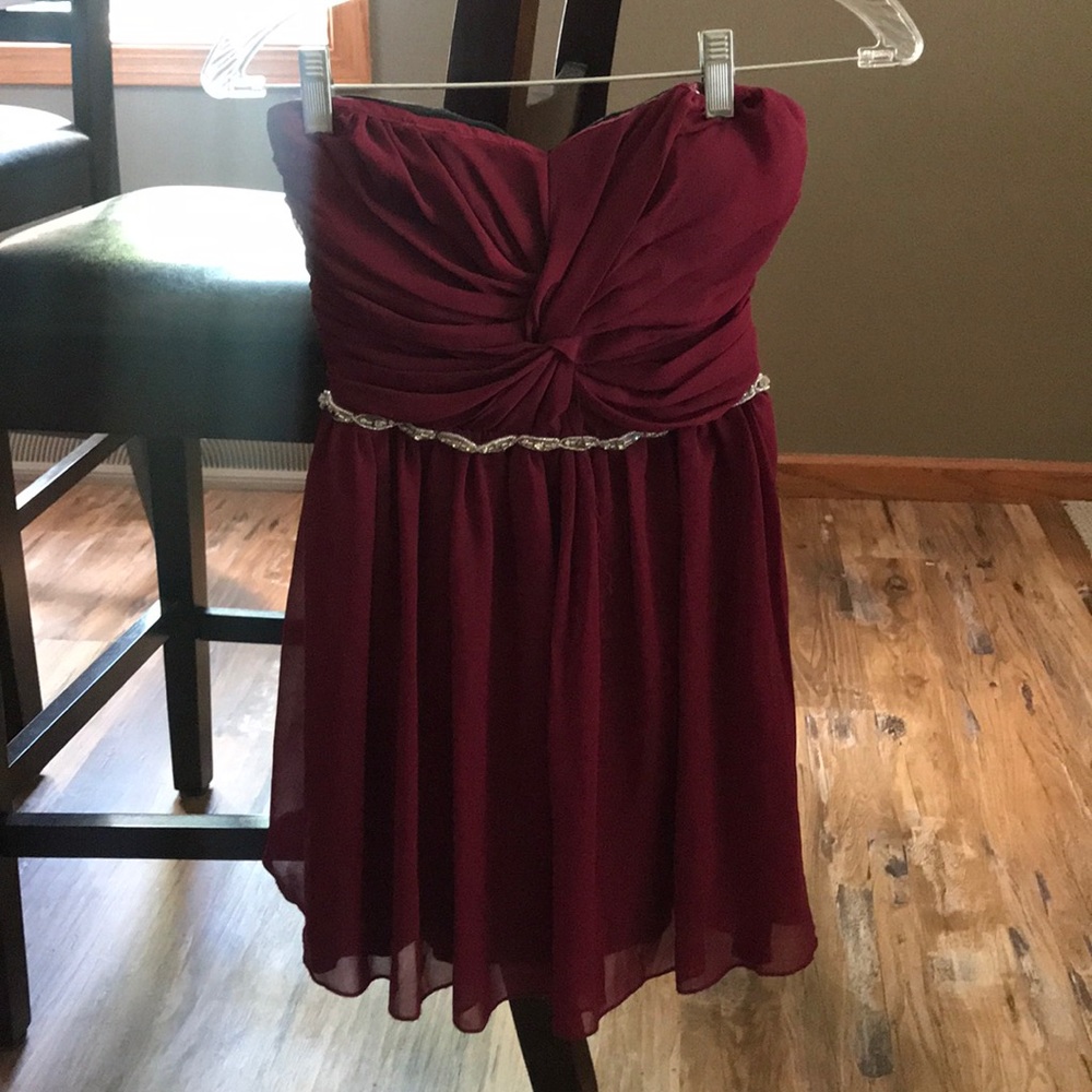 Maroon Strapless Dress